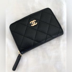 NEW in box, CHANEL Classic Zipped Coin Purse